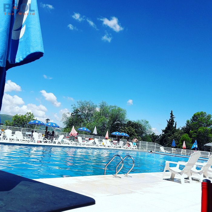 Hóa Chất Thông Minh Cho Hồ Bơi Sạch Tự Động – Viên TRICHLOROISOCYANURIC ACID 200g